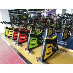 山东奥信德健身器材厂家直销动感单车健身房单车商用健身车