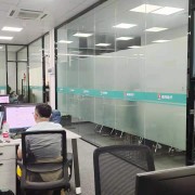 企業logo
