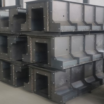流水槽模具廠家直銷， 水泥流水槽模具批發