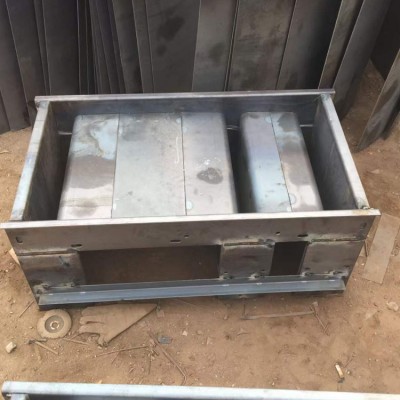 價格低的現澆電纜槽模具，高鐵電纜槽鋼模具生產廠家