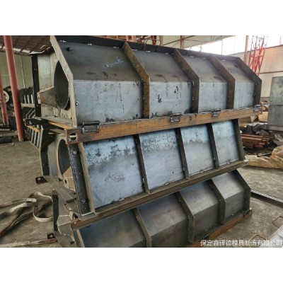 擋土墻景觀模具精密加工，鋼筋砼擋土墻模具出廠價格