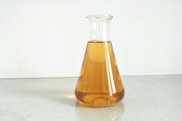 彬盛翔水處理L-402循環(huán)水管道緩蝕阻垢劑試樣