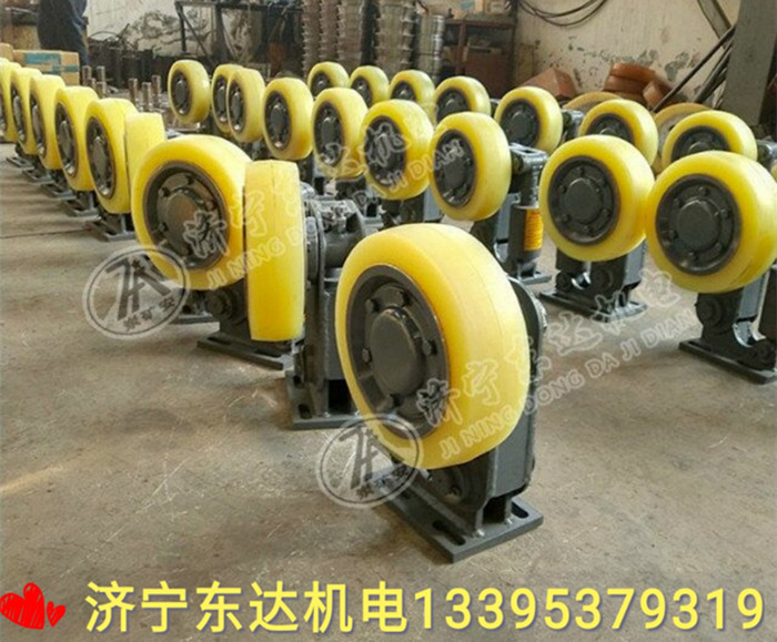 滾輪罐耳33