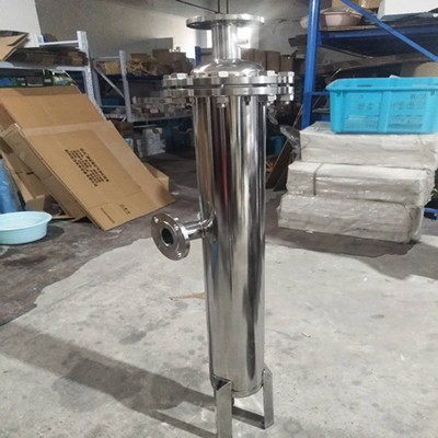 不銹鋼油水分離器?高效油水分離器