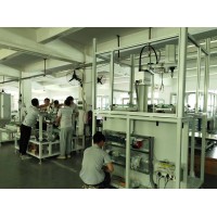 電池拔膠塞機