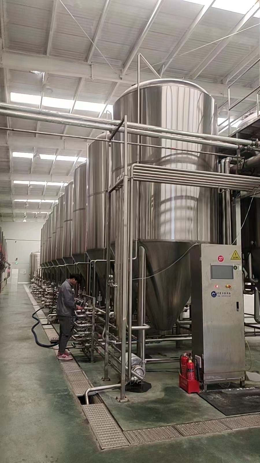 鞍山日产30吨的酒厂大型自动化精酿啤酒设备