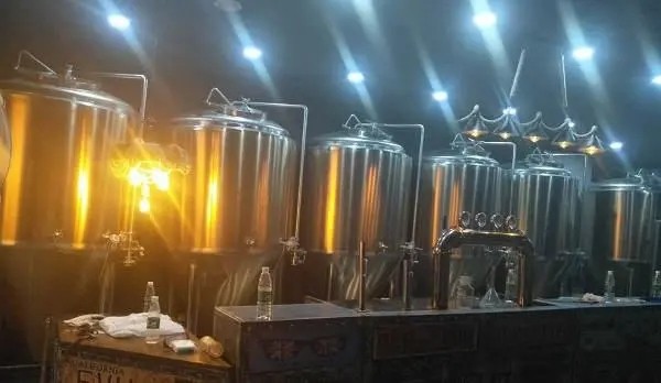 杭州精酿啤酒设备2000升啤酒设备
