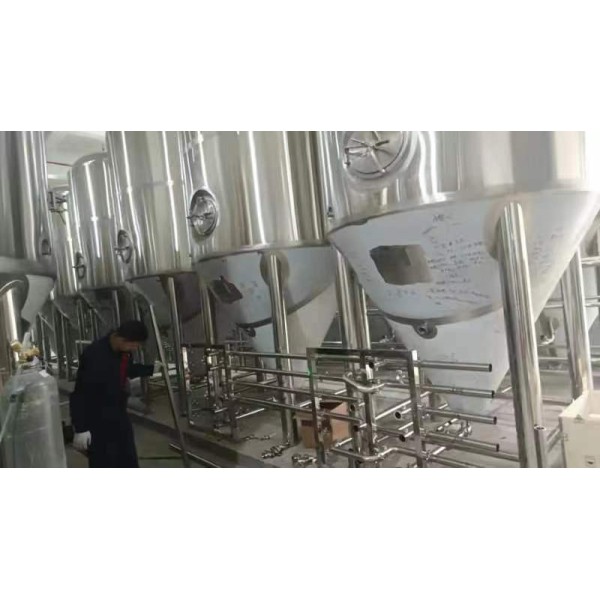 山东5000升精酿啤酒设备适合餐饮店的啤酒设备