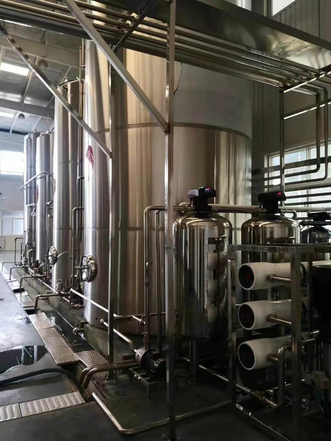 霸州大型啤酒厂啤酒设备30吨精酿啤酒设备机器